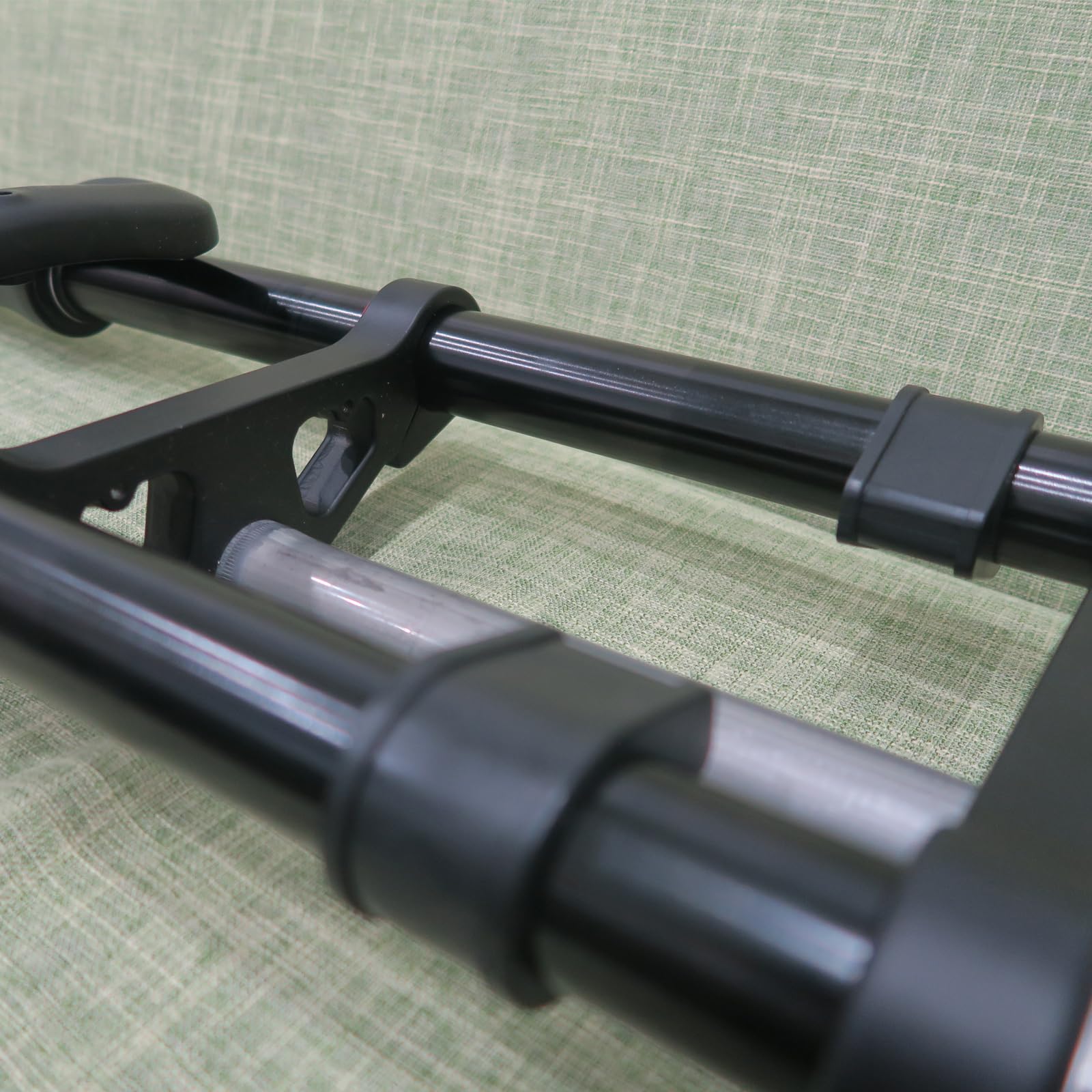 Forcella per pneumatici grassi da 10,2 cm, forcella a doppia spalla, con combinazione di cuffie da 3,8 cm, sgancio rapido da 9 mm, freno a disco, nero