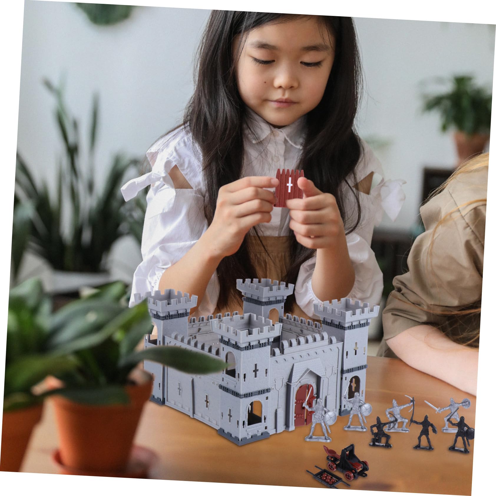 FRCOLOR Modelo de Castillo con Soldados de Plástico Juguete de Montaje DIY para Escena Educativa de Batalla Antigua Material Ecológico y Duradero