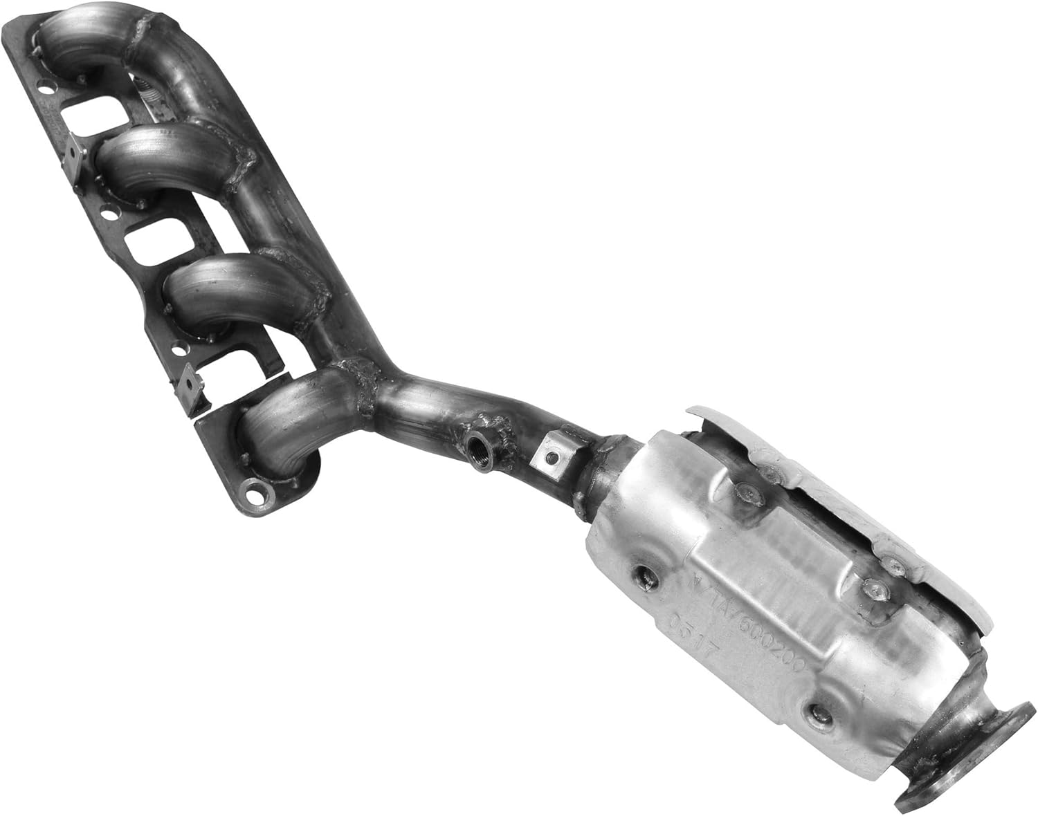 Walker Ultra EPA 16479 Direct Fit Catalytic Converter with Integrated Exhaust Manifold for Nissan TITAN