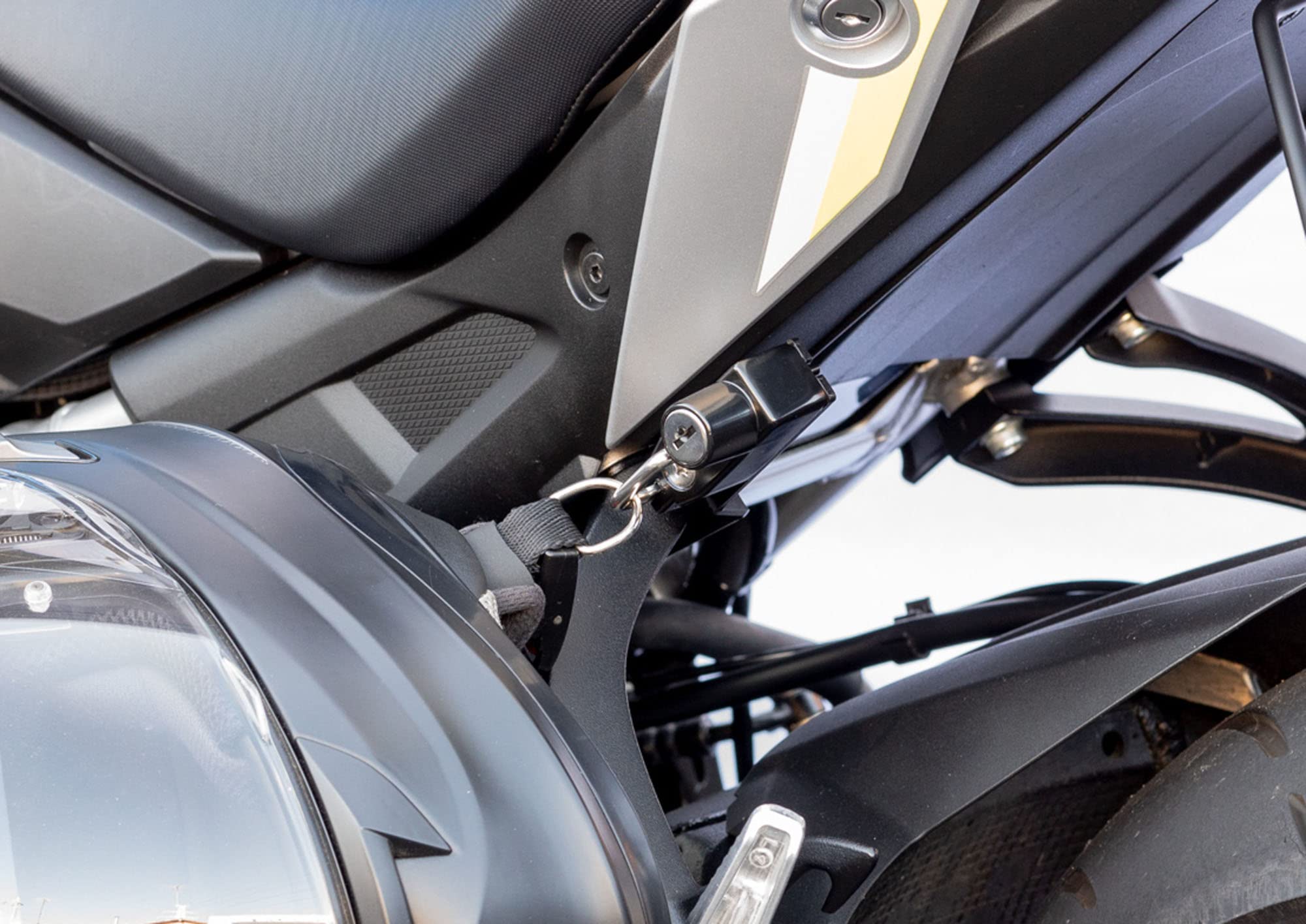 k3様確認用 Amazon | キジマ(Kijima) バイクパーツ ヘルメットロック ホルダー