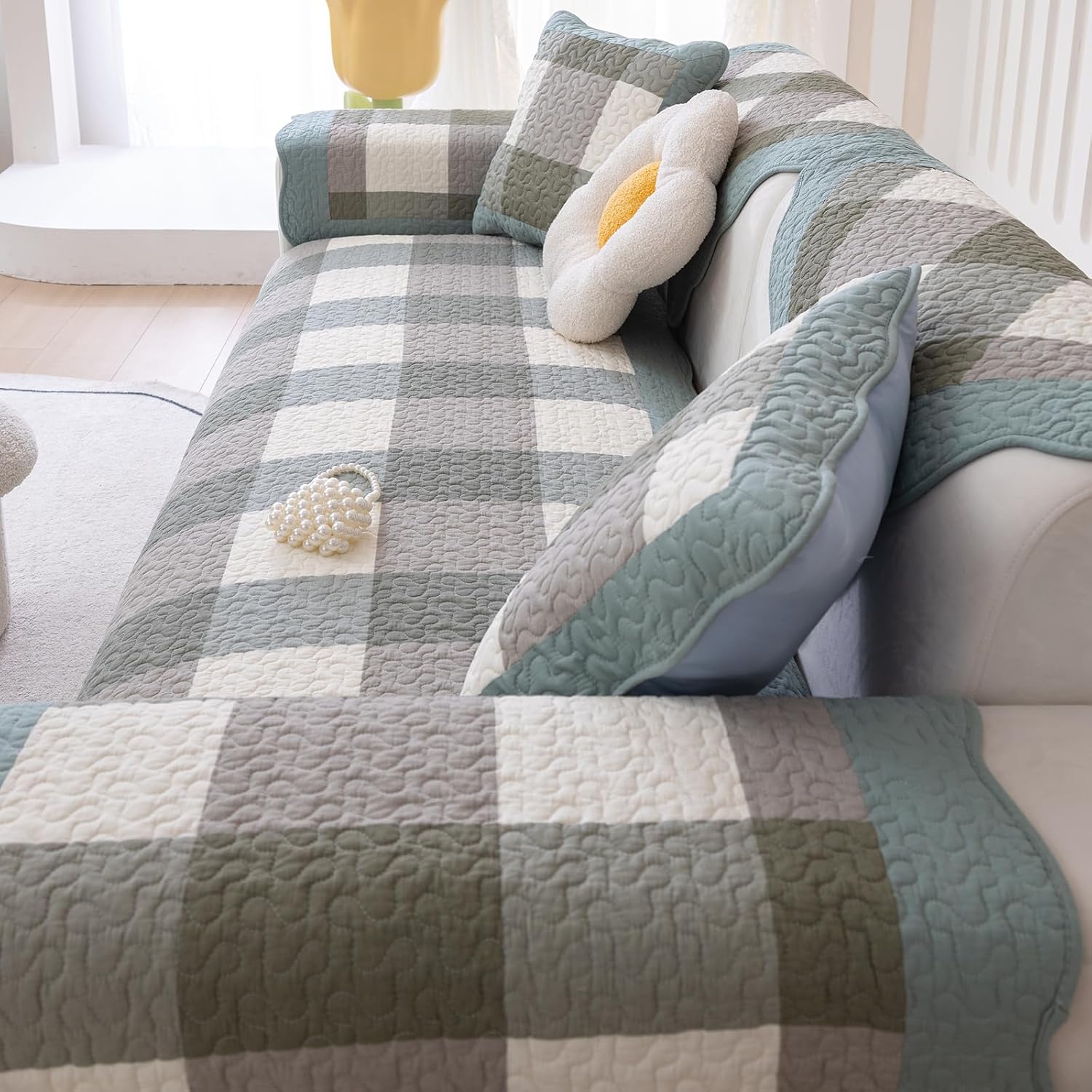 Green Buffalo Check Cotton Quilted Sofa Couch Cover for Dogs Farmhouse Checkered Plaid Soft Sectional Couch Covers Anti-Slip Sofa Slipcover Furniture Protector for Pet Cat (Green,36"x47")