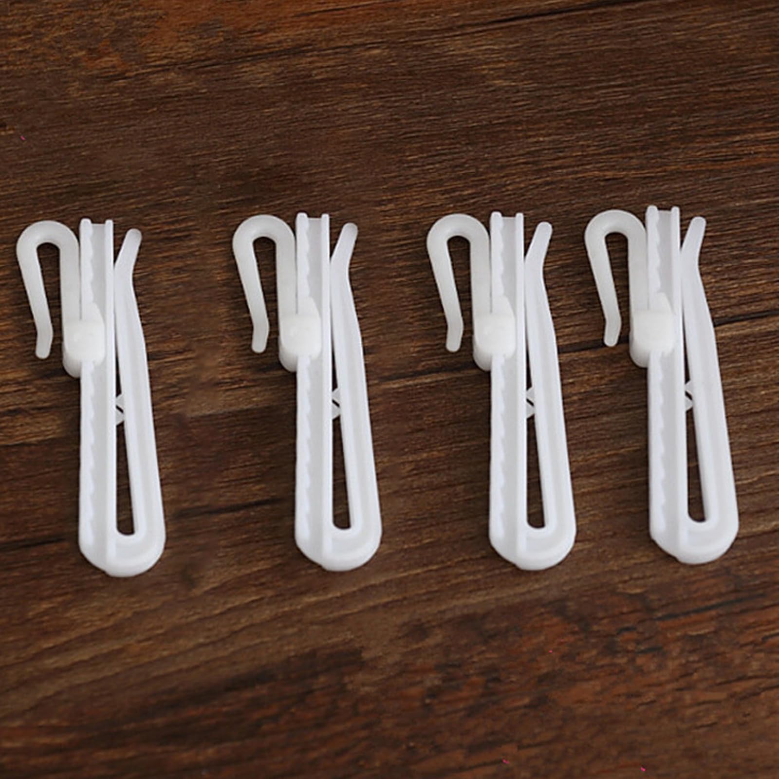 Ganci per Tende Design Semplice e Compatto in Plastica Bianca 100 Pezzi Angoli Arrotondati Accessori per Tende Interne Regolabili