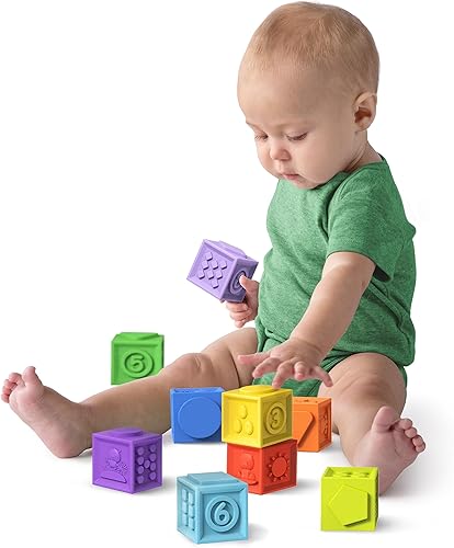 Vista 28 de Bright Starts KaledioCubes - Paquete de 9 bloques de apilamiento y exprimir juguetes de baño para bebés, juega y aprende con colores, números