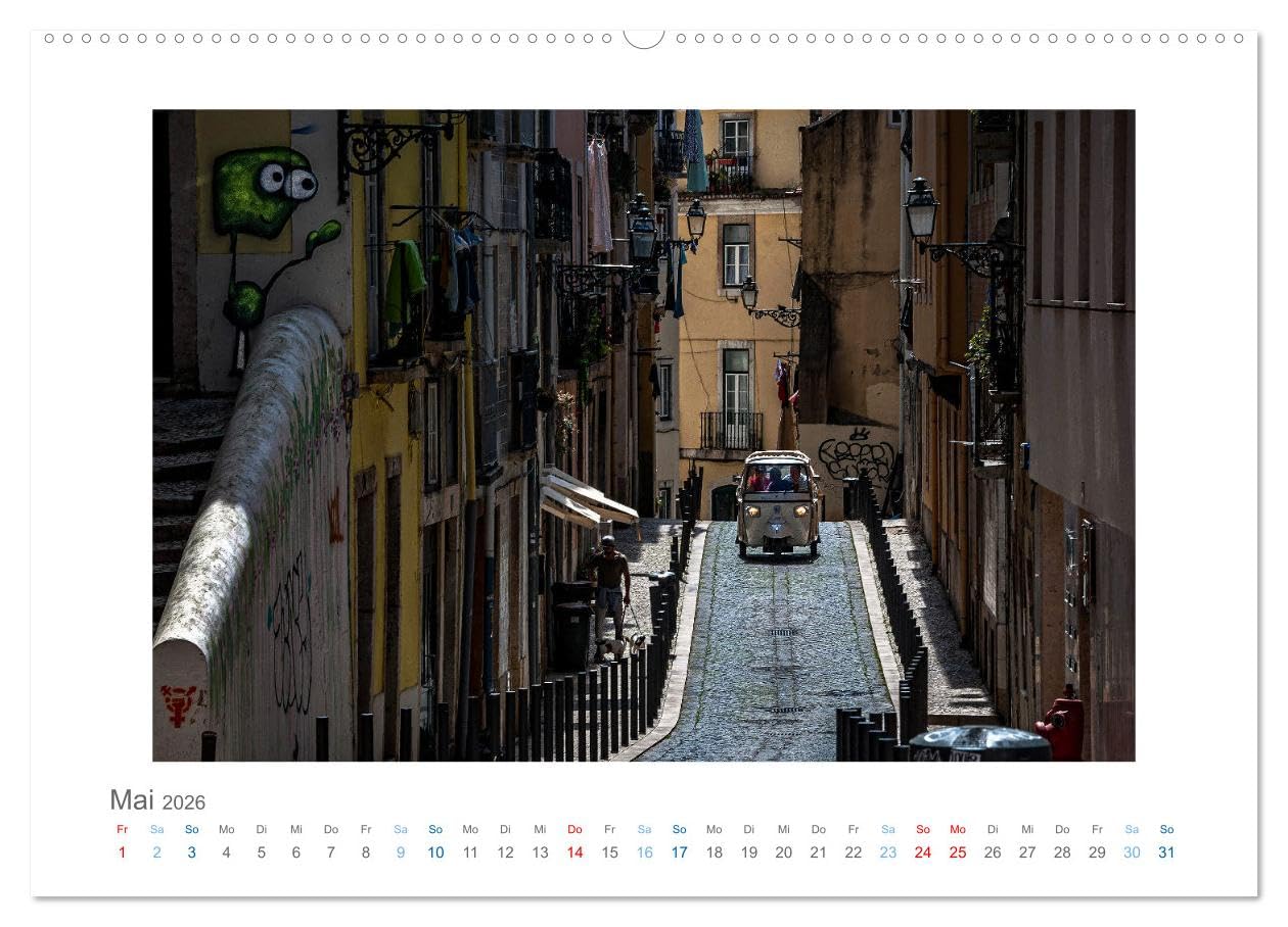 Street Moments (hochwertiger Premium Wandkalender 2026 DIN A2 quer), Kunstdruck in Hochglanz: Lebendige Straßenszenen von Europa bis Amerika (CALVENDO Kunst)