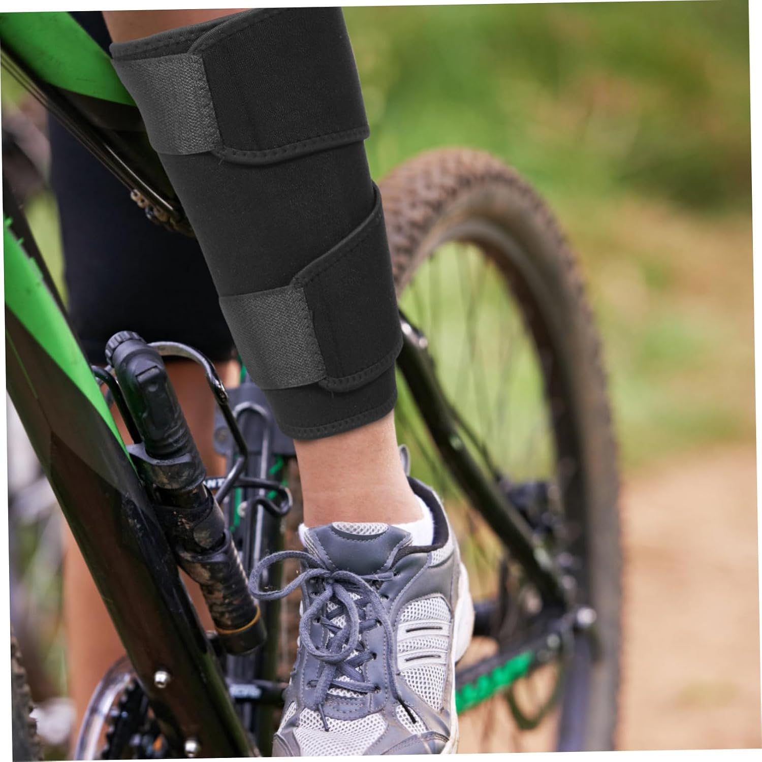 CHILDWEET Calf Brace Adjustable Compression Sleeve for Men Breathable Leg Wrap for Sports and Running Ergonomic Design for Muscle Support and Injury
