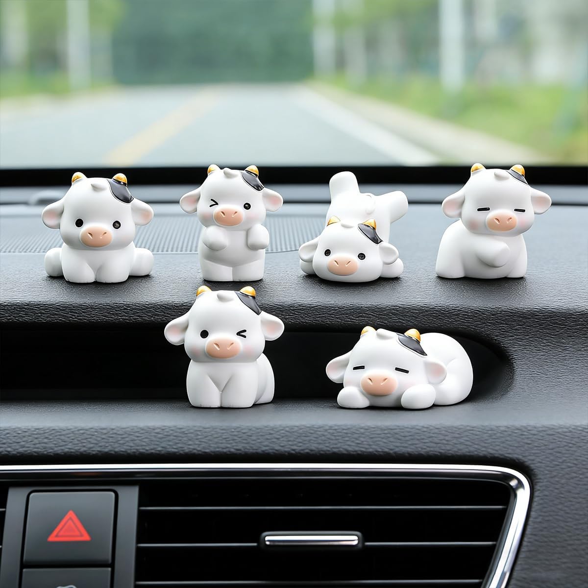 6PCS Cute Cow Car Dashboard Ornaments Set, Mini Cow Print Funny Adorable Vehicle Rear View Mirror Decorations, Automotive Interior Touchscreen Ornaments, Universal Fit