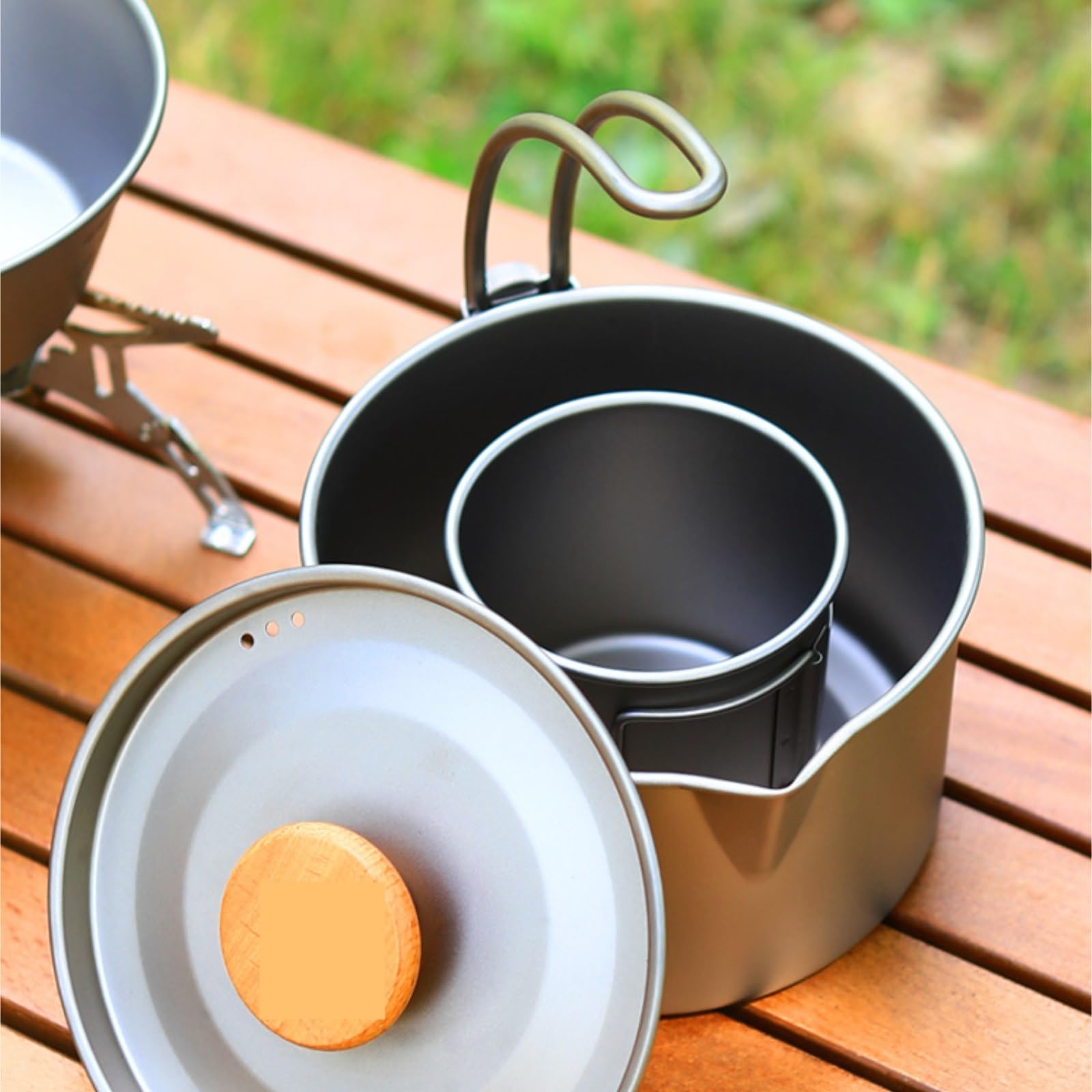 Popote Bivouac Cuisinière De Camping Portable en Plein Air avec Poignée Amovible, Bouilloire De Camping Multifonctionnelle Cuisine de Camping