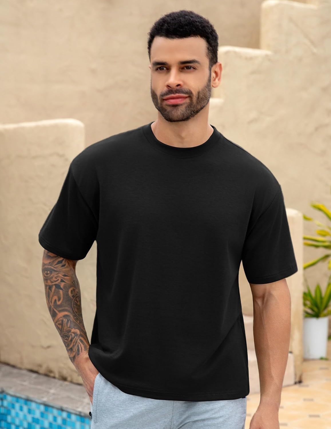 Mens Oversize Short Sleeve T-Shirts Loose Fit Solid Color Lightweight Tee Shirt Athletic Dry Fit Top - Image 2
