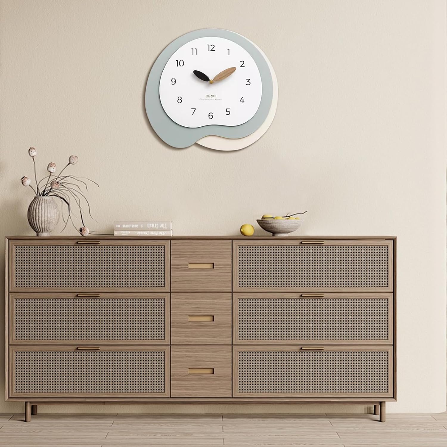 Ergocar Wooden Wall Clock, Art Decoration Wall Clock, No Ticking Silent Modern Wooden Wall Clock, Interprets The Aesthetics of Life, Suitable for Living Room, Bedroom, Study, Office