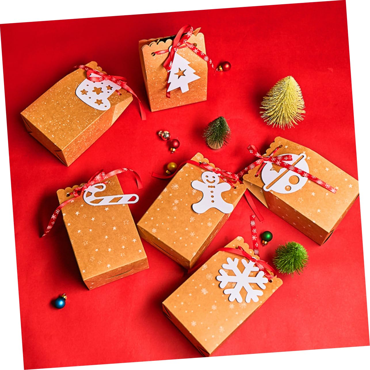 HAPINARY 24pezzi Sacchetti Per Caramelle Di Natale Materiali Di Colori Alla Moda Ecocompatibili e Motivi Natalizi Per Contenere Caramelle e Piccoli Regali