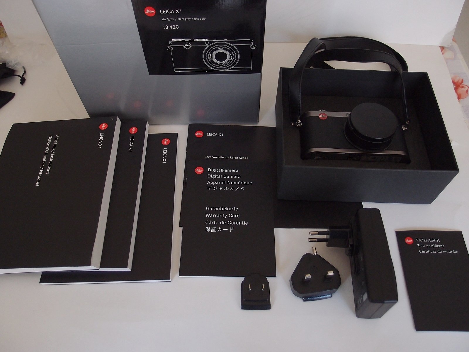Leica X1 Appareils Photo Numériques 12.9 Mpix Noir et Gris