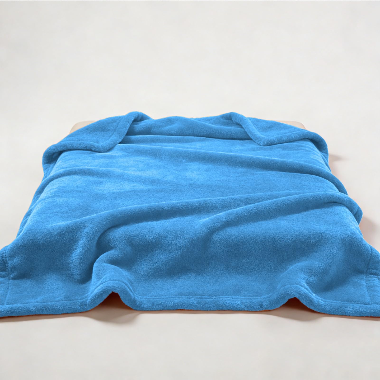 Flauschdecke 170 x 260 cm Weich/Warm/Leicht Wohndecke Kuscheldecke Falten Beständig/Anti-Verfärben für Sofa/Couch Und Tagesdecke, Blau