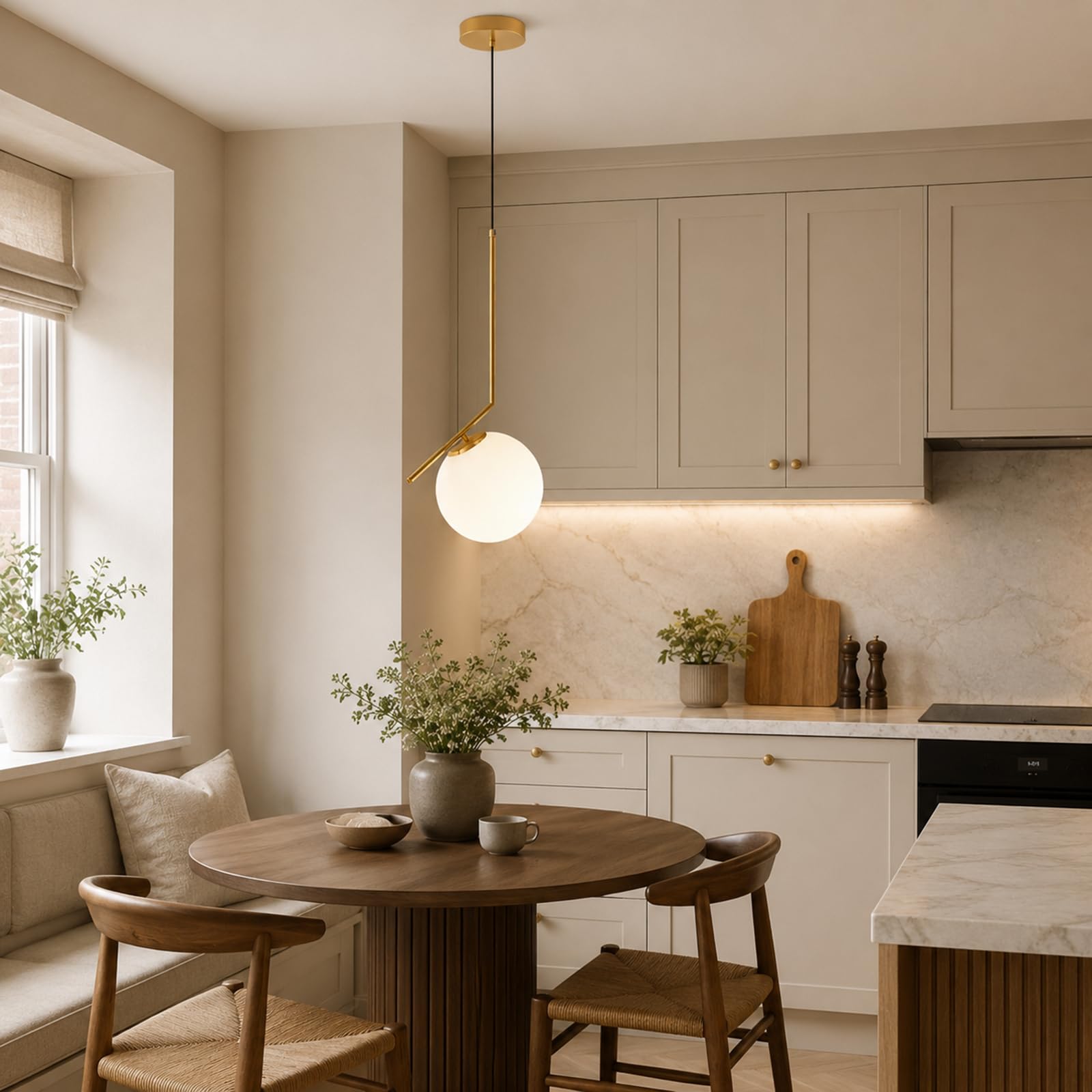 Lampada a sospensione moderna a sfera in vetro bianco, lampada da soffitto in metallo ottone, Lampadario da cucina per soggiorno e sala da pranzo (1-luce)