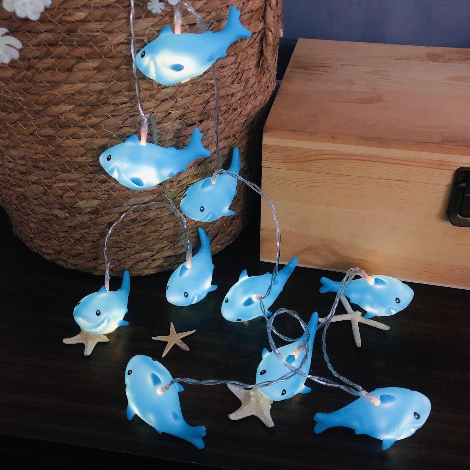 Riaxuebiy Blue Shark String Light