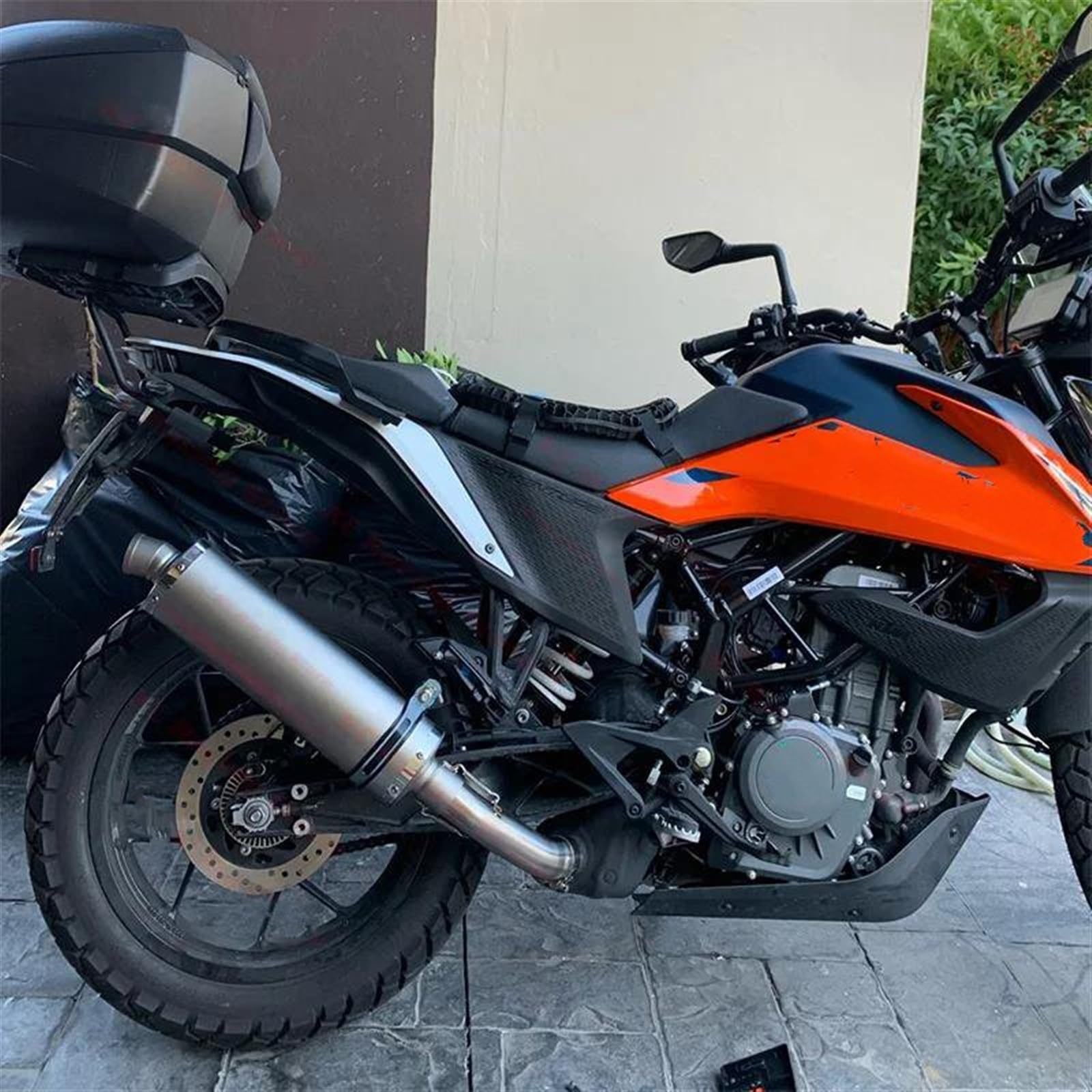 Auspuff Schalldämpfer 51mm Auspuff Mittleren Link Rohr Schalldämpfer Verbindung Rohr Für Duke 125 250 390 ADV Für Abenteuer 2017 2018 2019 2020 2021 2022 2023 Motorcycle Exhaust Pipe
