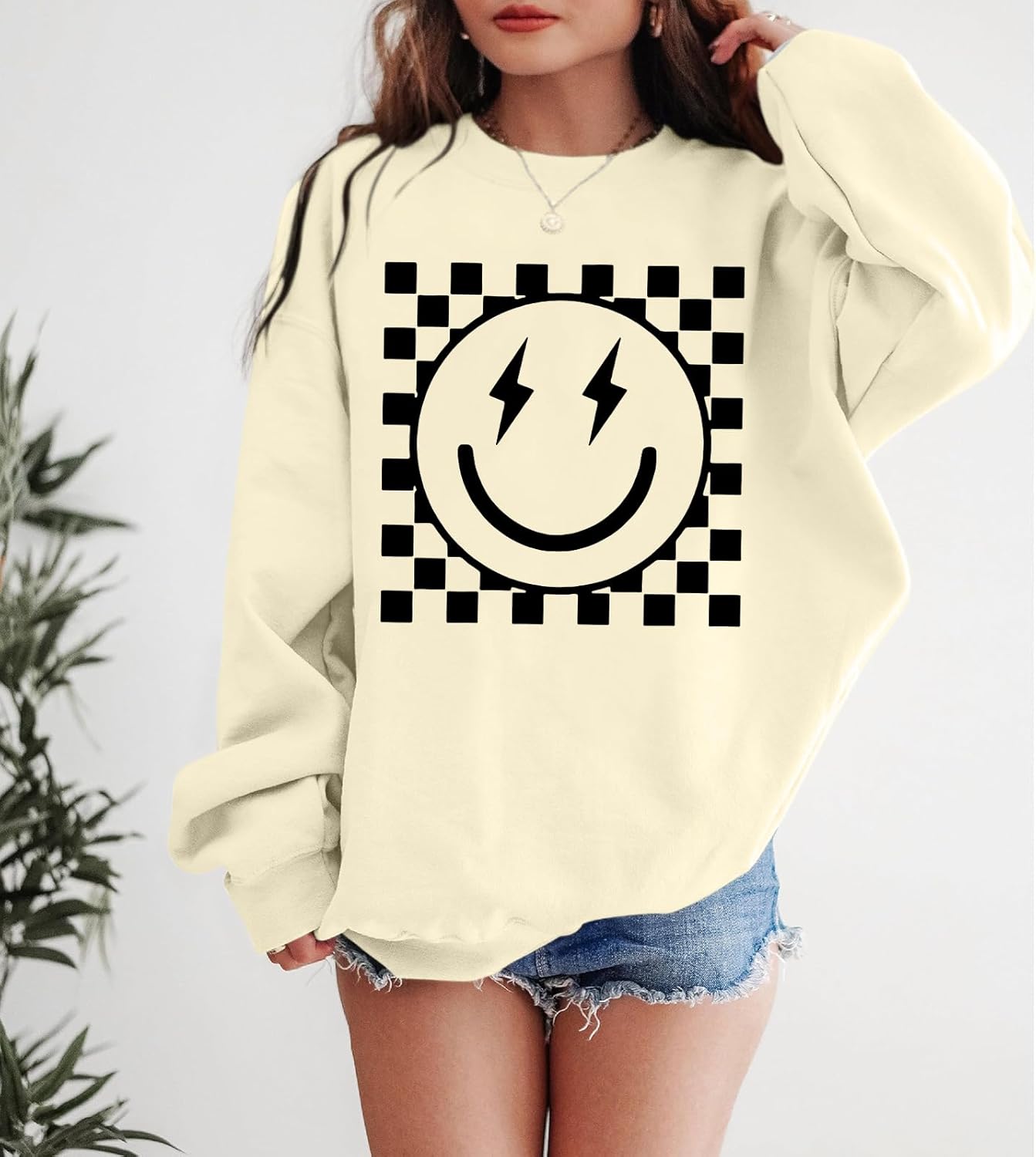 Oversized Graphic Sweatshirts for Women Smile Face Sweatshirt Cute Crewnecks Pullover Casual Loose Long Sleeve Tees - Image 3