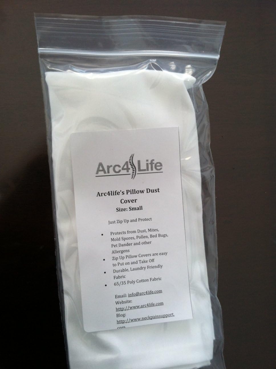 Pillow Covers and Protectors for Bed Pillows - Zippered Pillows Cases Protect Your Travel, Queen Standard and King [Small]