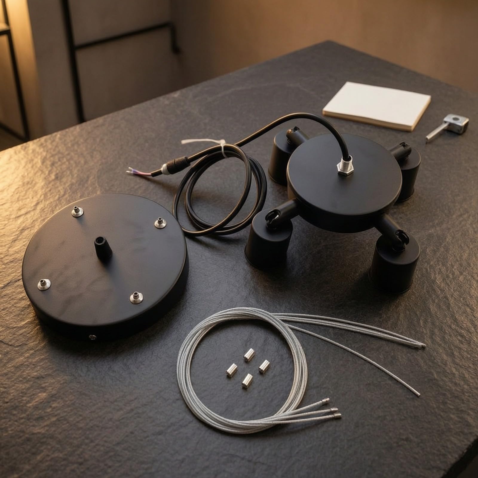 perfeclan Kit spensión para Lámpara | Diseño Circular Simple, Portalámparas Colgante, Versátil, Herraje, para Cafeterías, 12cm