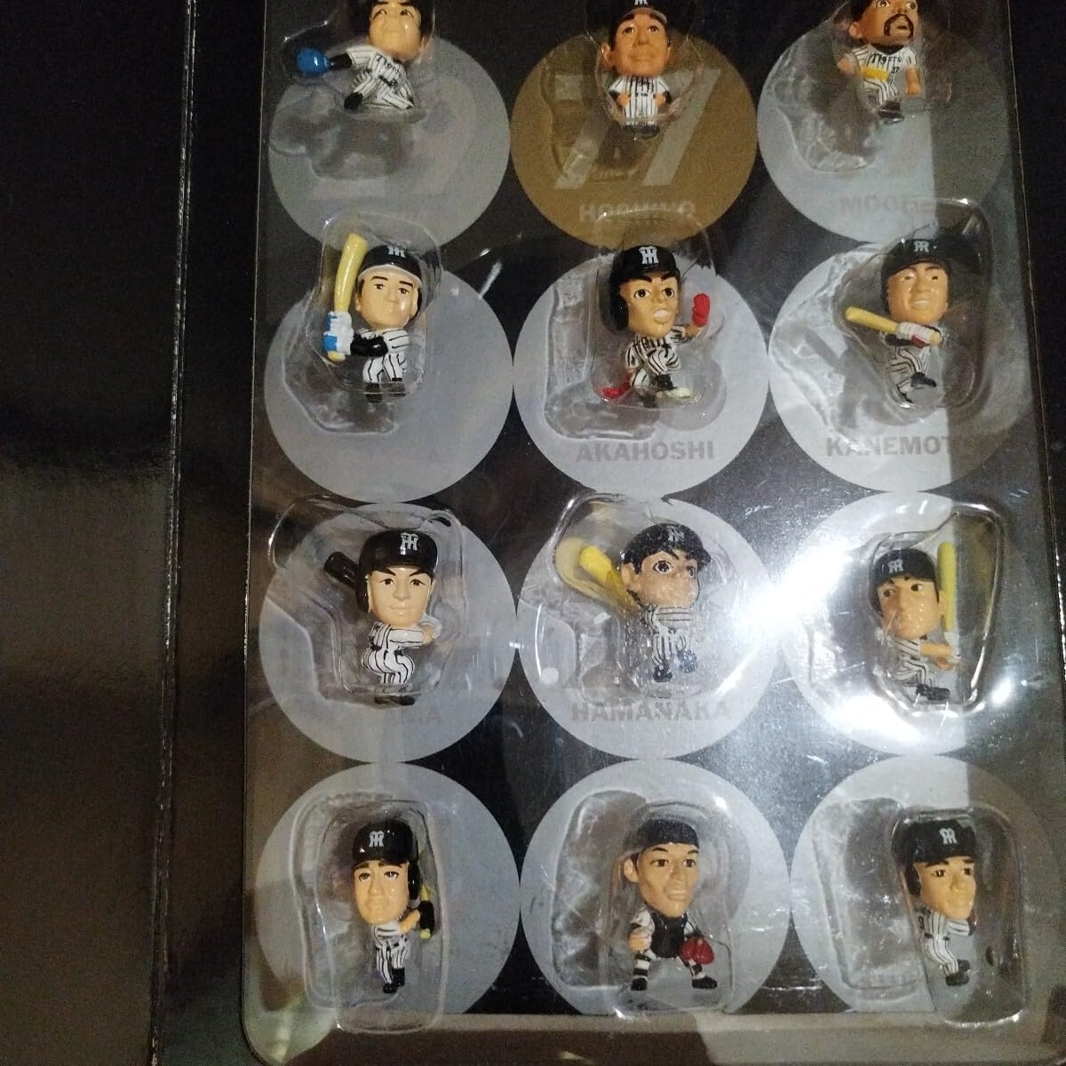 Amazon.co.jp: 阪神タイガース 2003 V戦士ミニフィギュア12体セット