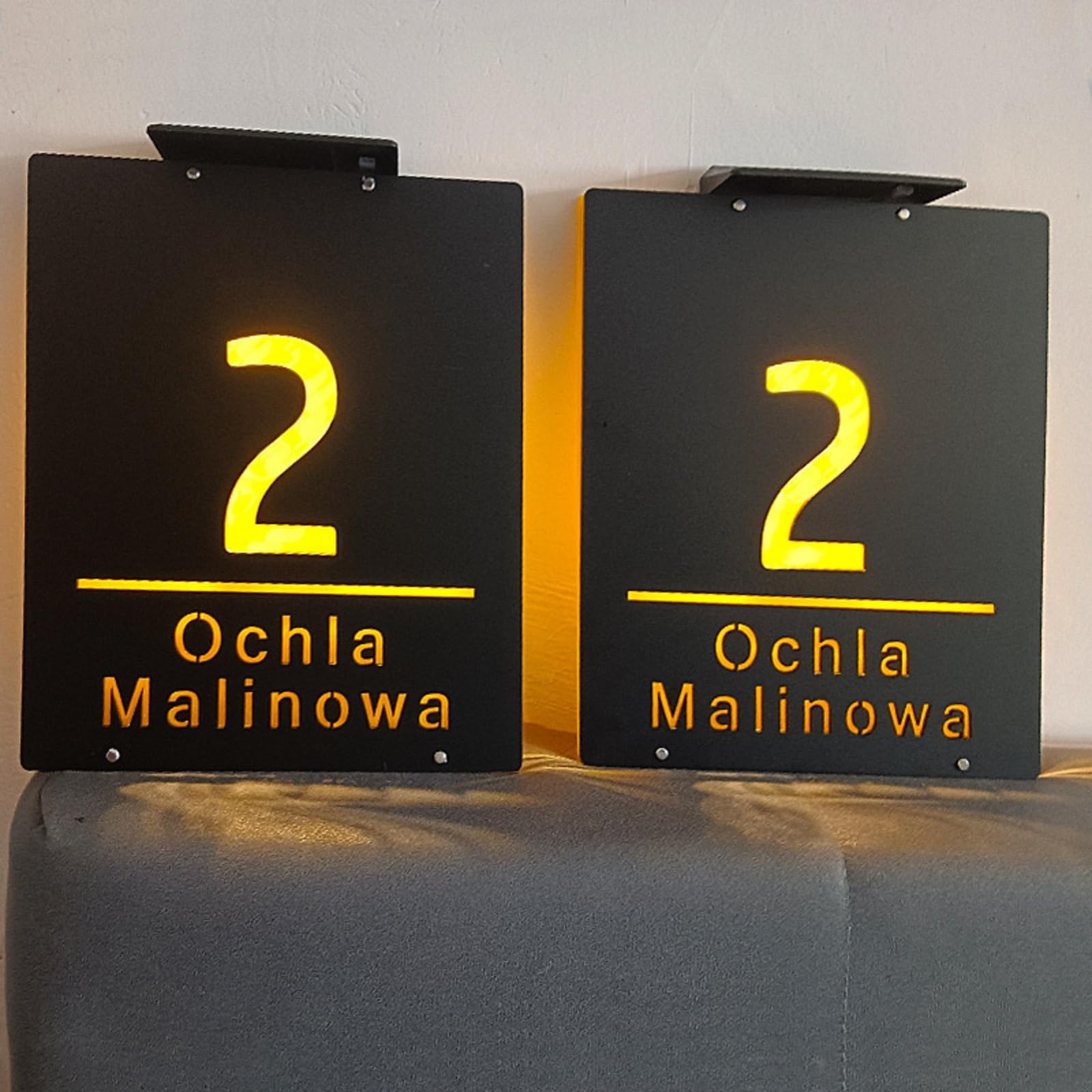 Numer Domu Solarnego, Znak adresu słonecznego z numerami domów LED, podświetlaną tablicą do użytku na zewnątrz do domu i ogrodu(24 * 28cm)