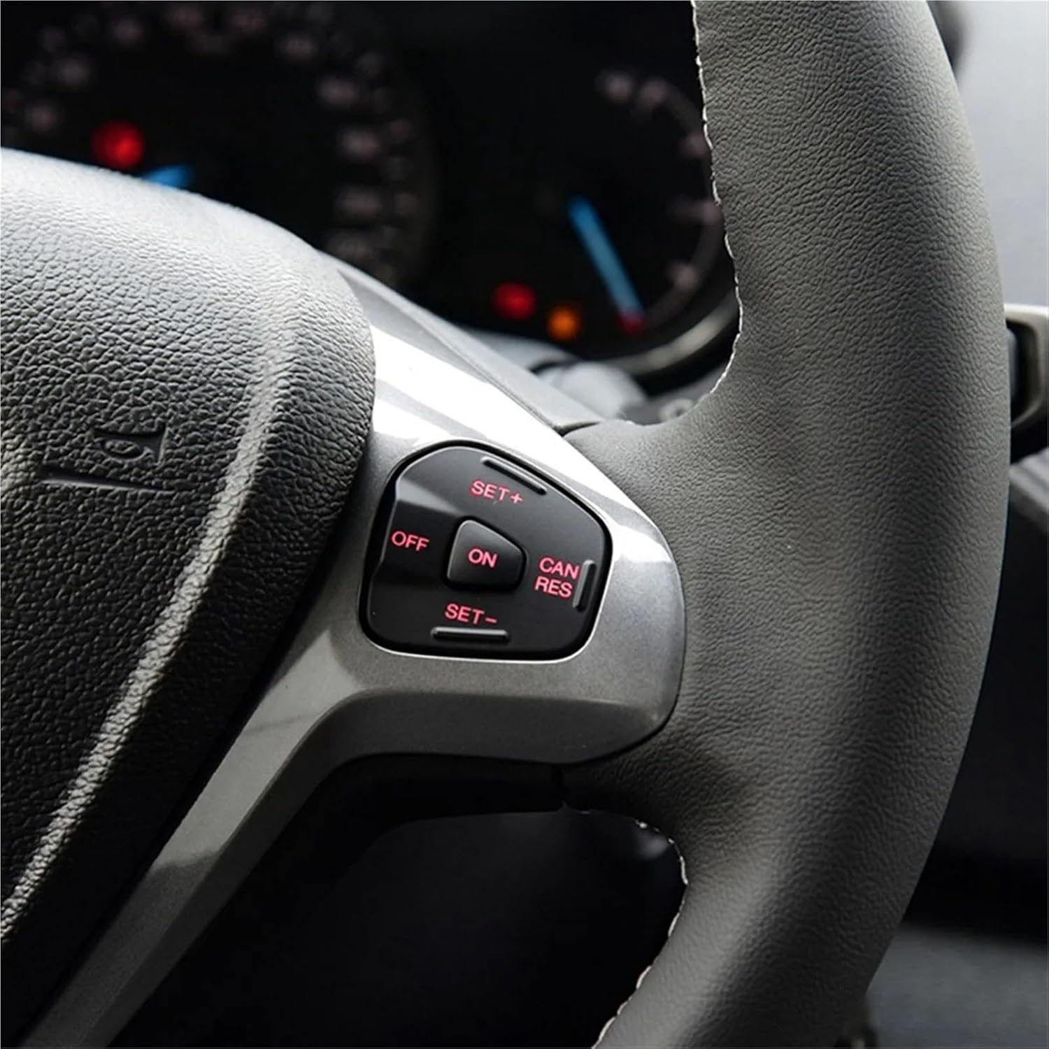 SteeringWheel Cruise Control Switch for Fiesta MK7 Escort Ecosport 2013-2015 Car Red Steering Wheel Right Cruise Control Switch Button with Wiring