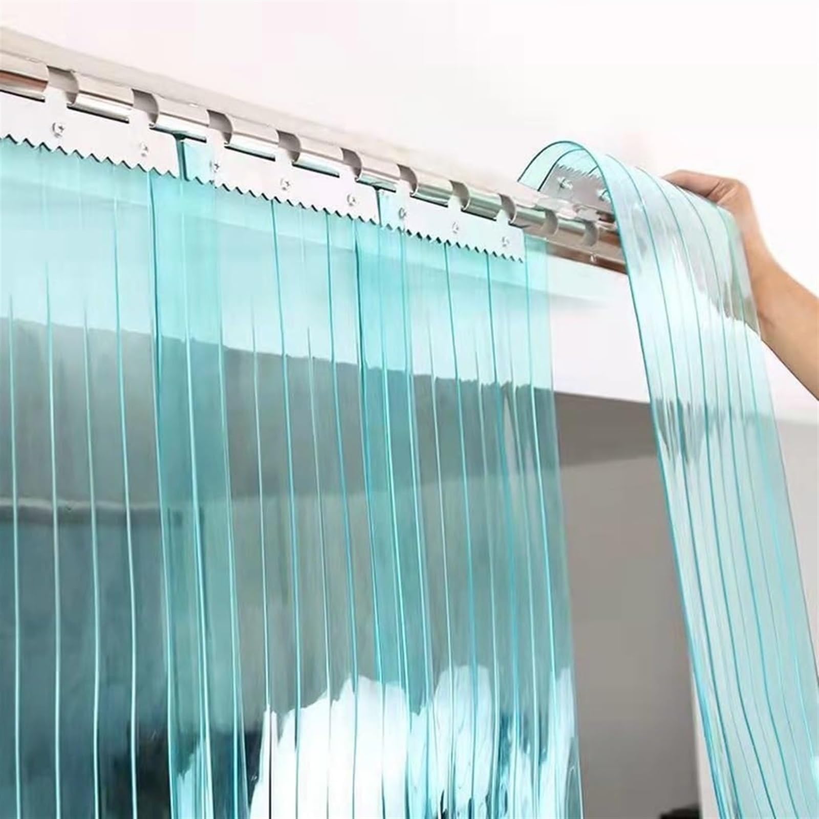 Protection étanche en PVC transparent 1,8 mm pour sécuriser le balcon contre les intempéries