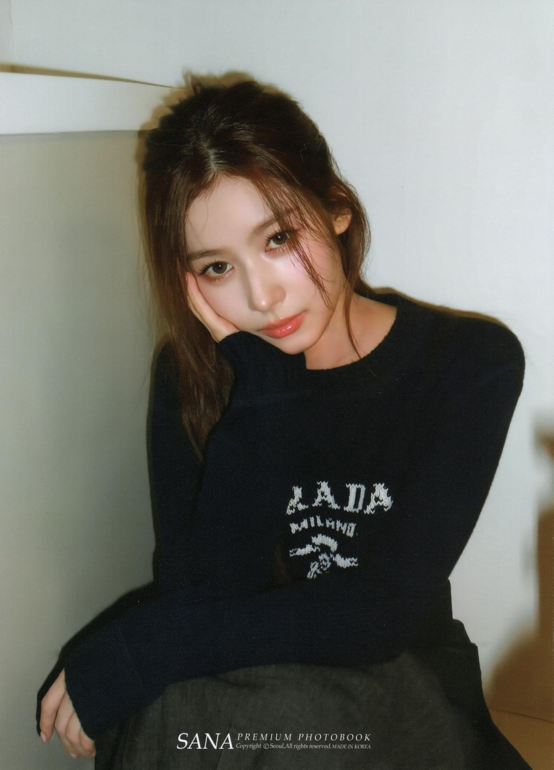 Amazon.co.jp: TWICE SANA サナ グッズ 写真集 Premium Photo Book