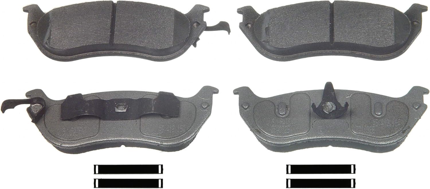 Wagner ThermoQuiet MX674A Semi-Metallic Disc Brake Pad Set