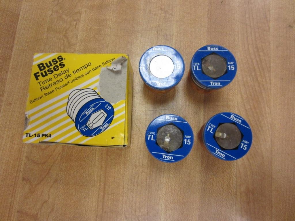 Bussmann TL-15 Time Delay Fuse TL15 (Pack of 4)