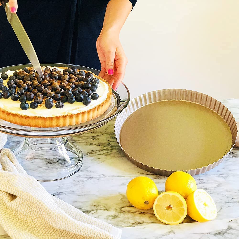 Ochtend ® 9" Almunium Pie Dish Quiche Pan Tart Mould with Removable Bottom for Baking in OTG Oven. 4