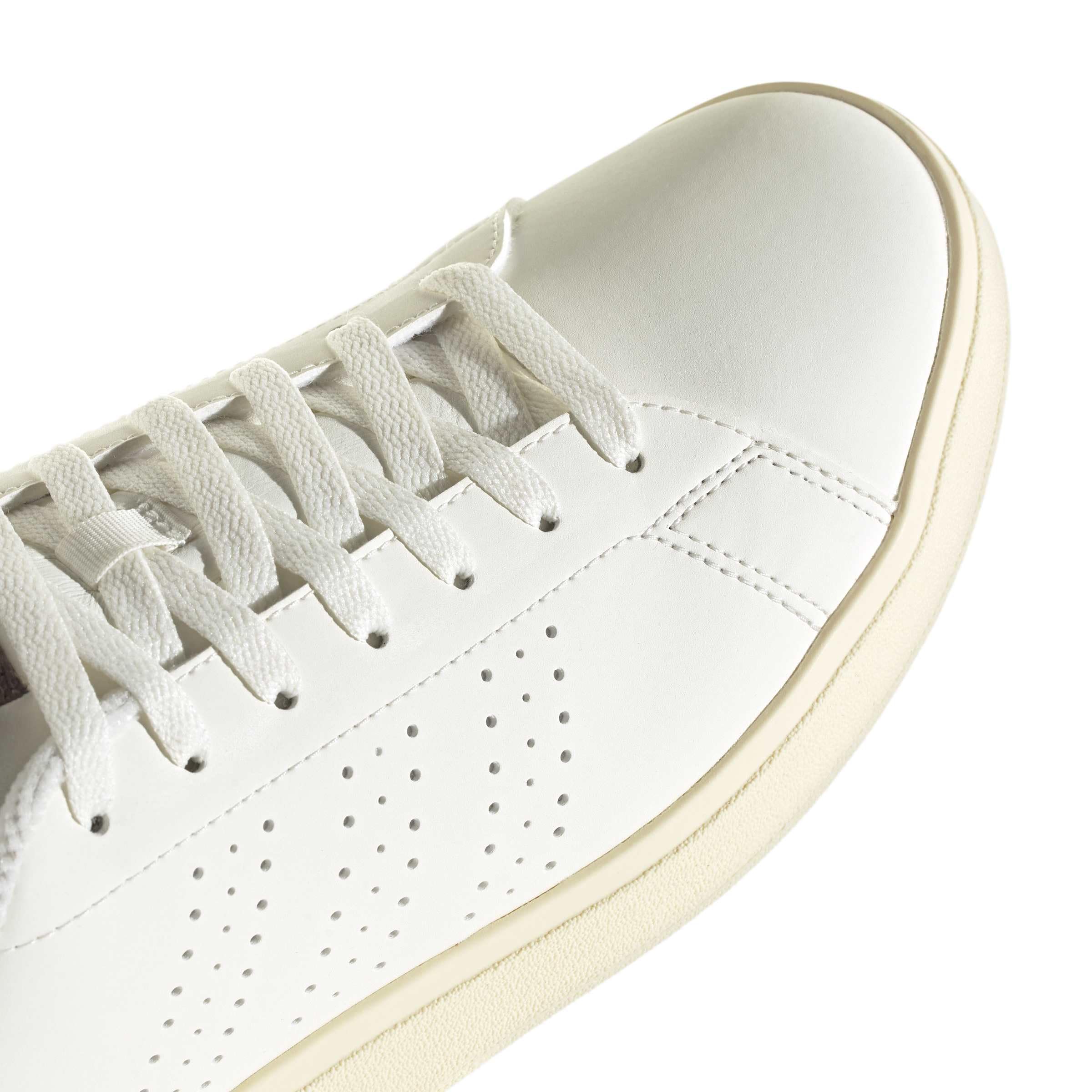 adidas Unisex Advantage Base 2.0 Schuh