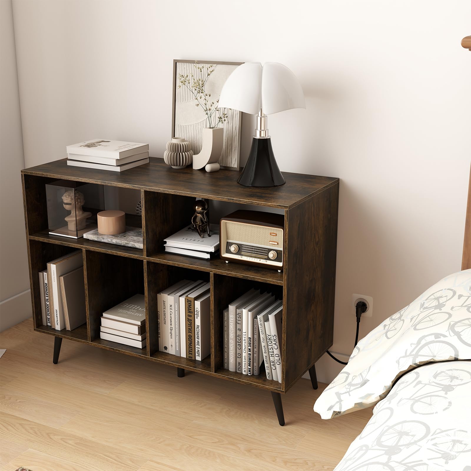 KOMFOTTEU Meuble Platine Vinyle à 3 Niveaux, Support de Tourne-Disque avec 4 Compartiments & 2 Étagères Ouvertes, Meuble Tourne-Disque, 100 x 40 x 74,5 cm (Marron, avec Station de Recharge)