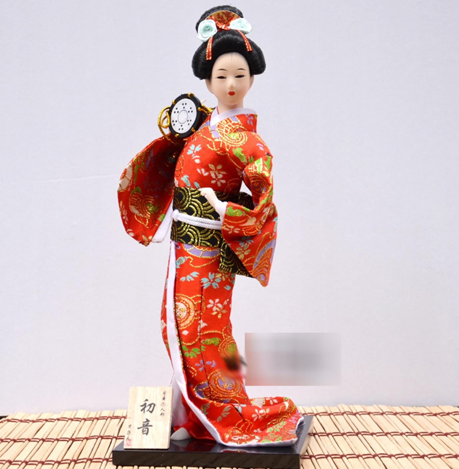 昭和レトロ　日本人形　着物　和風人形　人形　ケース付き Amazon.co.jp: 30cm 日本人形 着物人形 和風人形 呪いの人形 装飾 着物