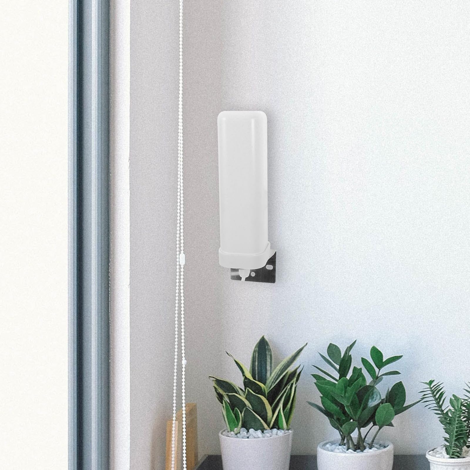 Antenne Directionnelle 4g Extérieur en Métal et Plastique 16-18dbi pour Amplification de Signal Stable en Intérieur Plein Air
