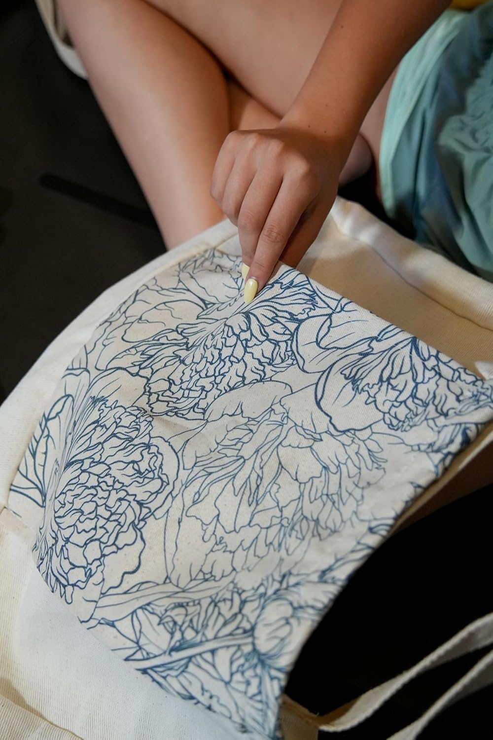 Large Canvas Yoga Tote Bag with Yoga Mats Bags Carrier Floral Eco Friendly Cotton Shoulder Bag for Pilates, Gym, Beach, Groceries & Travel YG01 - Image 4