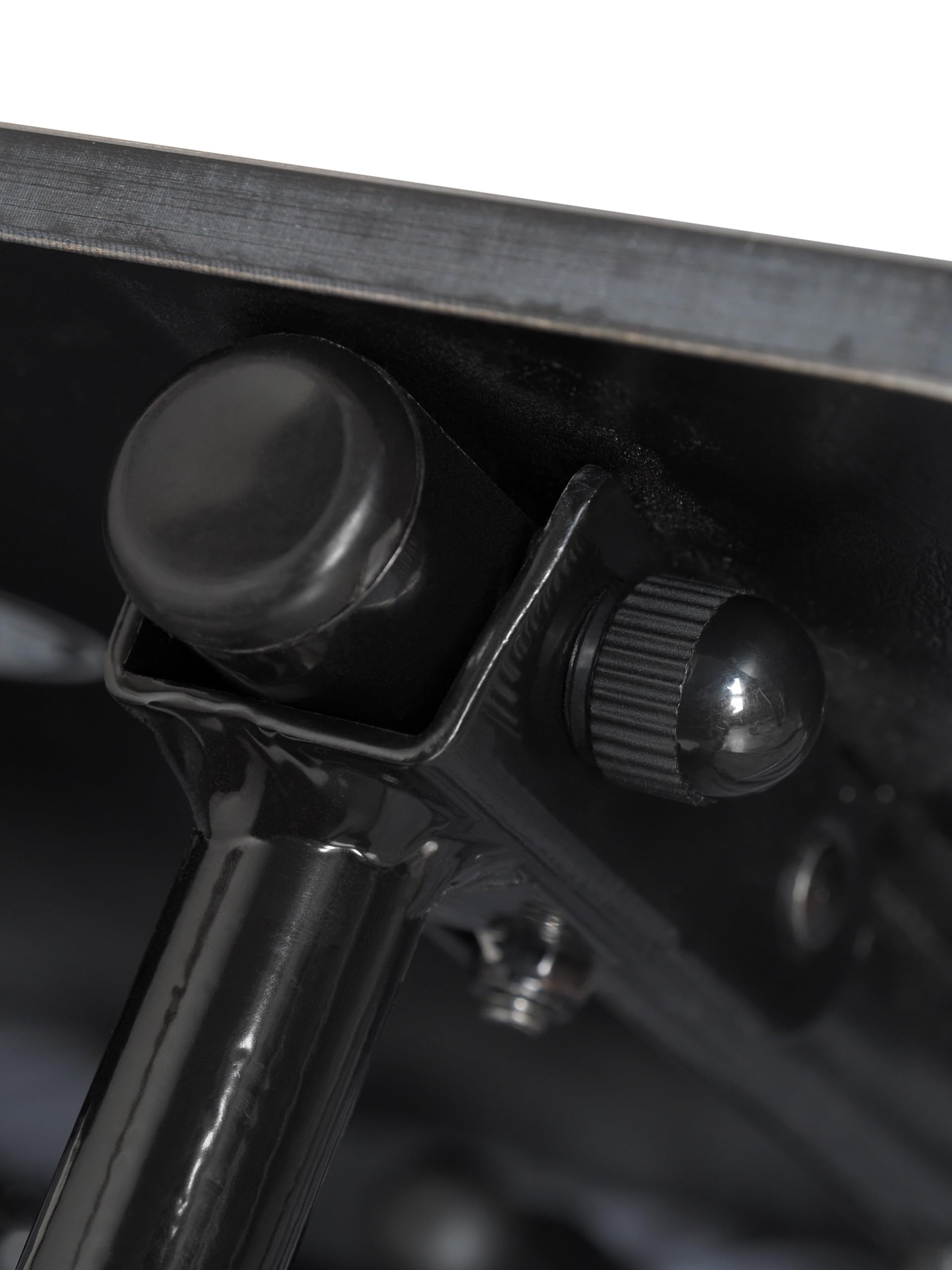 Berkley Support Moteur Front Troller | Support Avant Pliable en Aluminium pour Moteurs de traîne pour dériveurs | Plateforme compacte en stratifié 35 x 50 cm | Stable et résistant à l'eau
