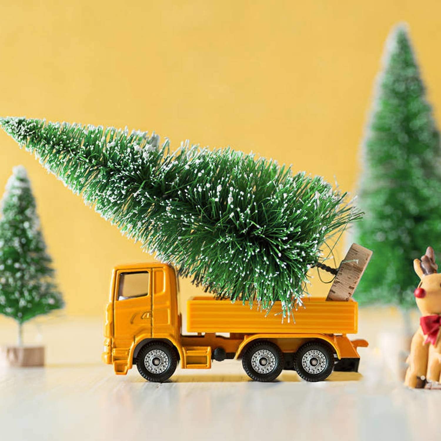 EVEHAP Miniature Christmas Trees Tiny Sisal Trees Artificial Mini Pine Tree with Snow and Wood Base for Christmas Snow Globe Decoration Crafts
