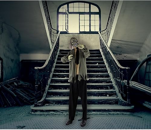 Miniatura 2 de Haunted Hill Farm Hombre lobo animatrónico de tamaño real con luces activadas al tacto y sonido, posable, funciona con pilas para interiores o