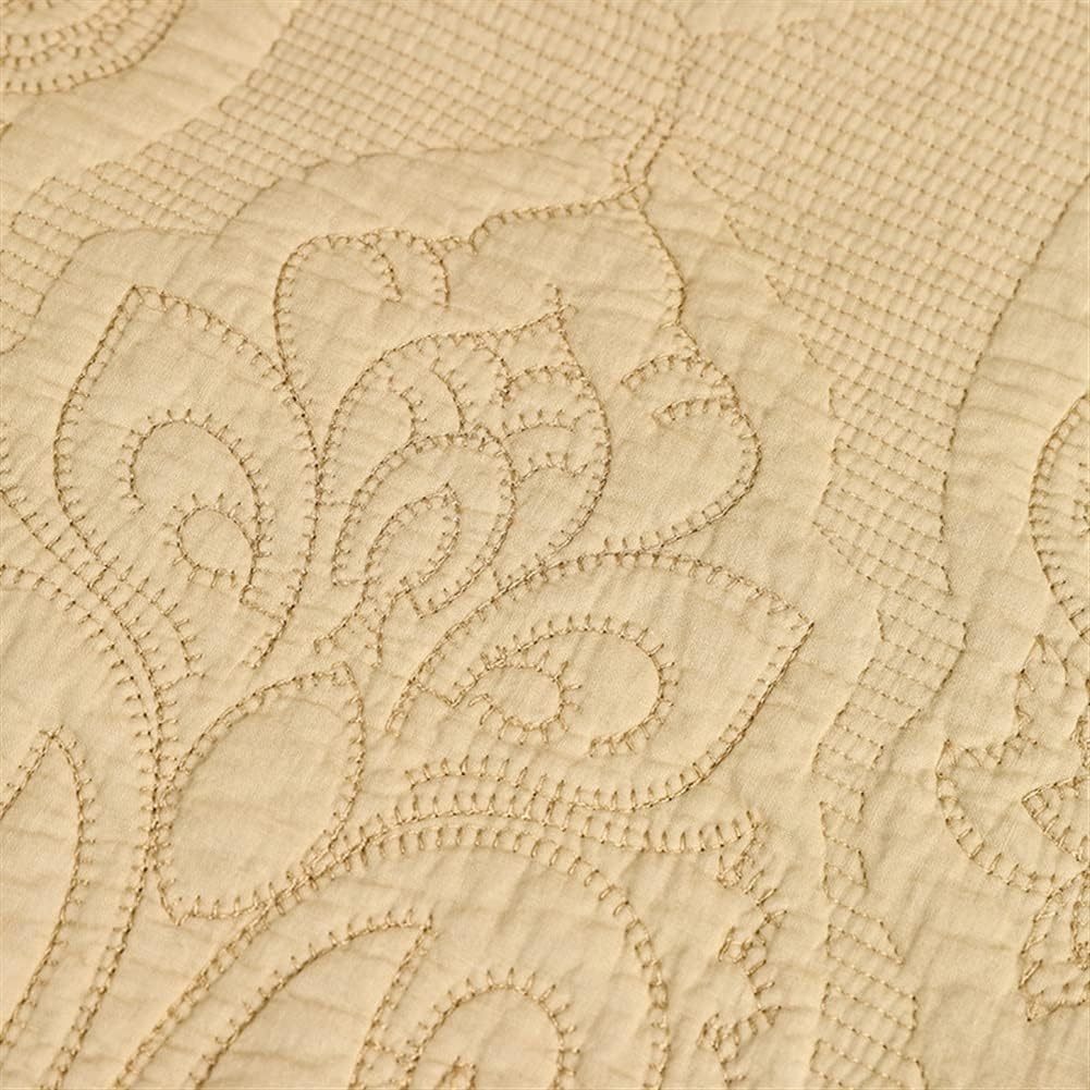 豪華なキングサイズのキルトベッドスプレッドセット 100%コットン エンボス加工フラワーパッチワークキルトベッドスローカバーレット/