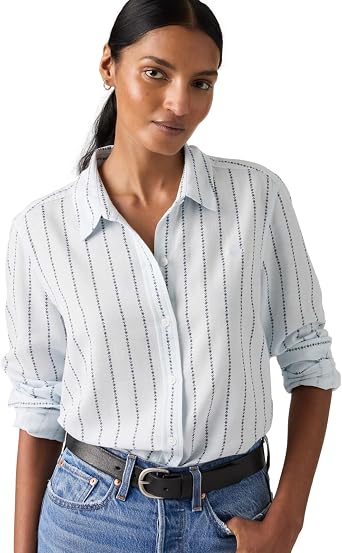 Levi's Womens Classic Button-up Shirt