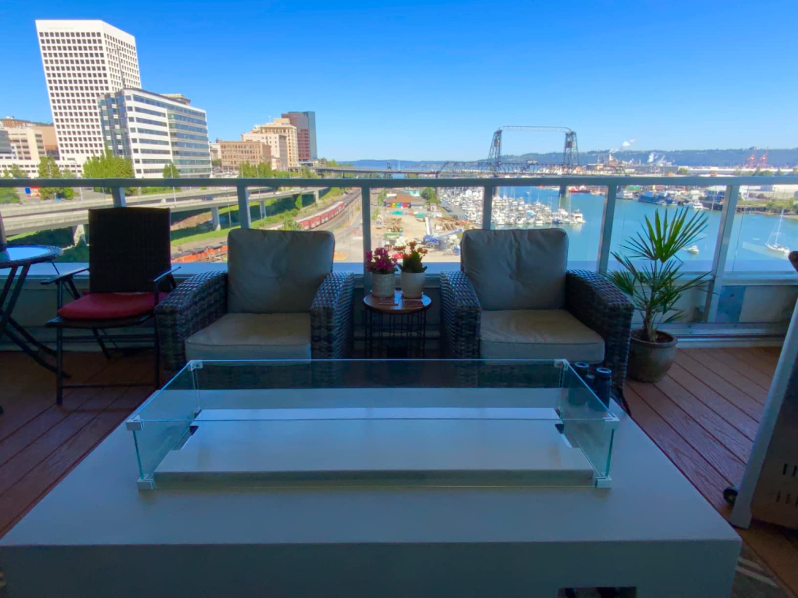 95/mo Finance Elementi Granville 60 in Rectangular Concrete Liquid