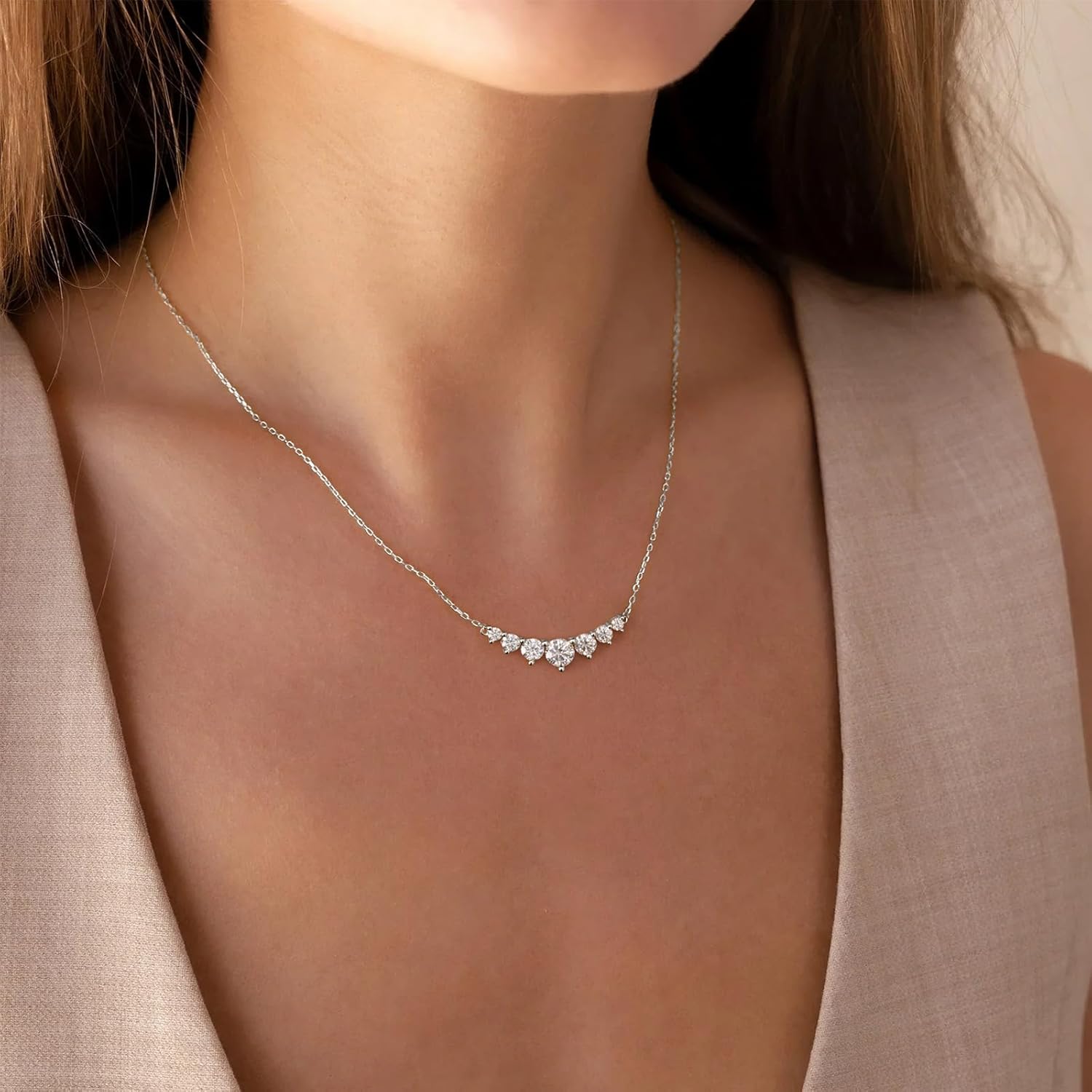 2.8CT Moissanite Heart Necklace for Women, 18K White Gold Plated Sterling Silver Adjustable Chain Pandent Necklace, Sparkling Lab Created Diamond, Valentines Anniversary Birthday Gifts for Mom Wife - Image 2