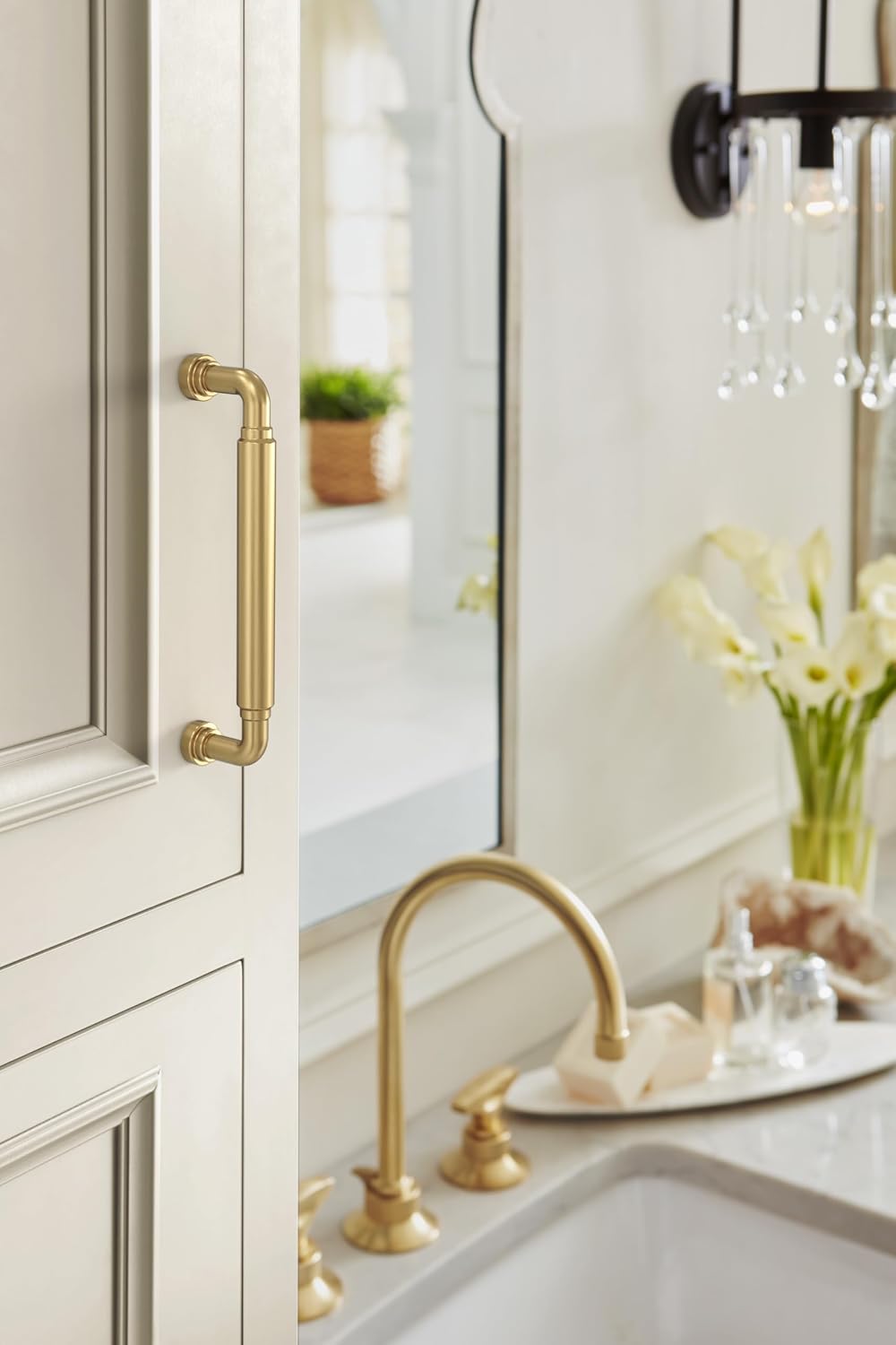 Amerock Coble 5-1/16 inch (128mm) Center-to-Center Champagne Bronze Cabinet Pull, BP37663CZ