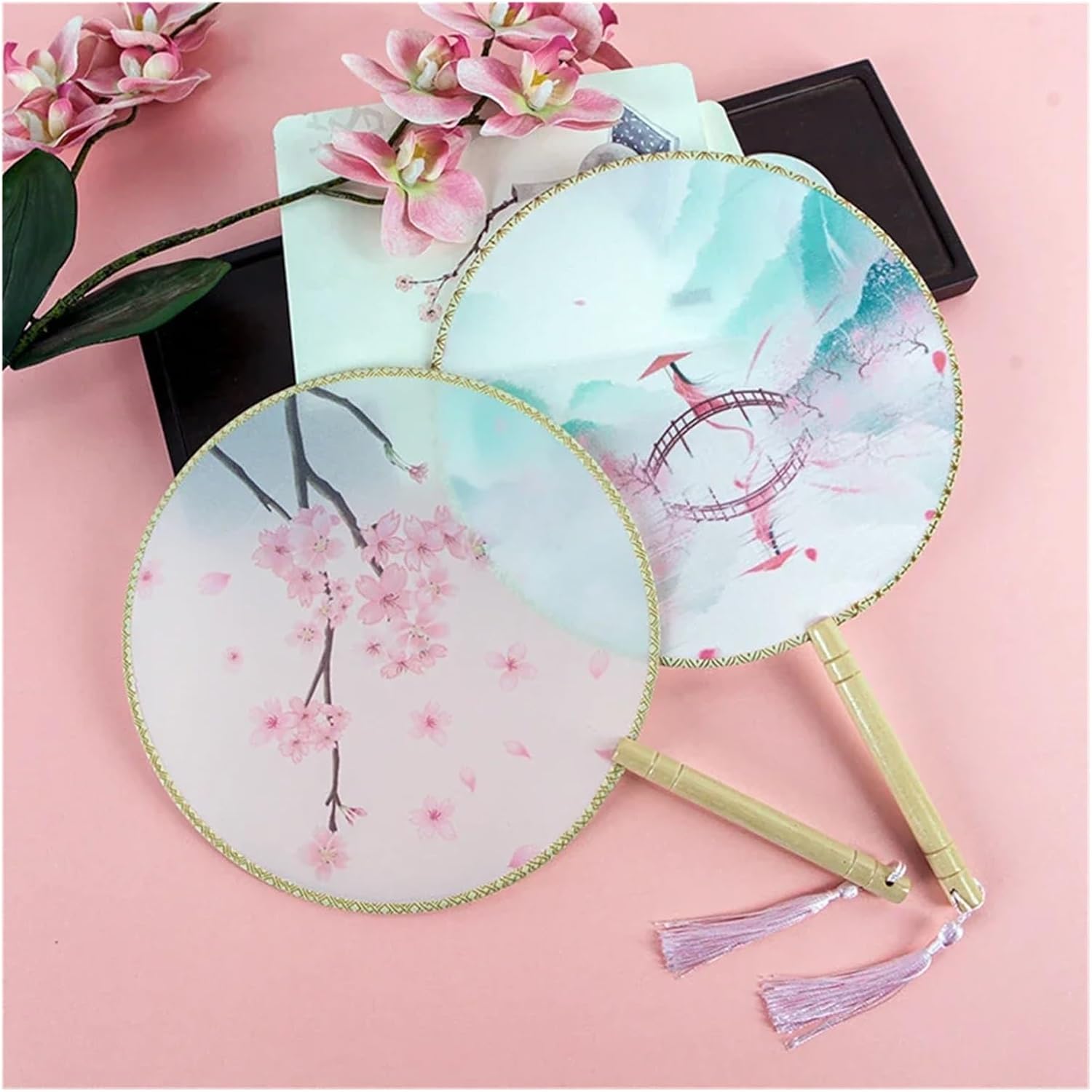 Vintage Style Silk Fan for Ladies Classical Embroidered Round Wedding Dance Hand Home Decoration Ornaments