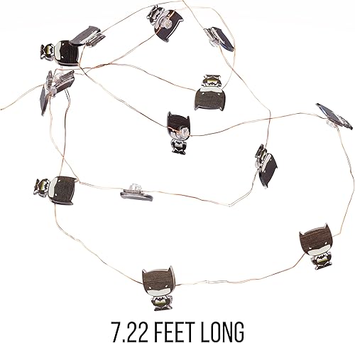 Miniatura 4 de Silver Buffalo DC Comics Batman Chibi - Cadena de luces decorativas de 20 quilates, 7 pies de largo, LED blanco cálido