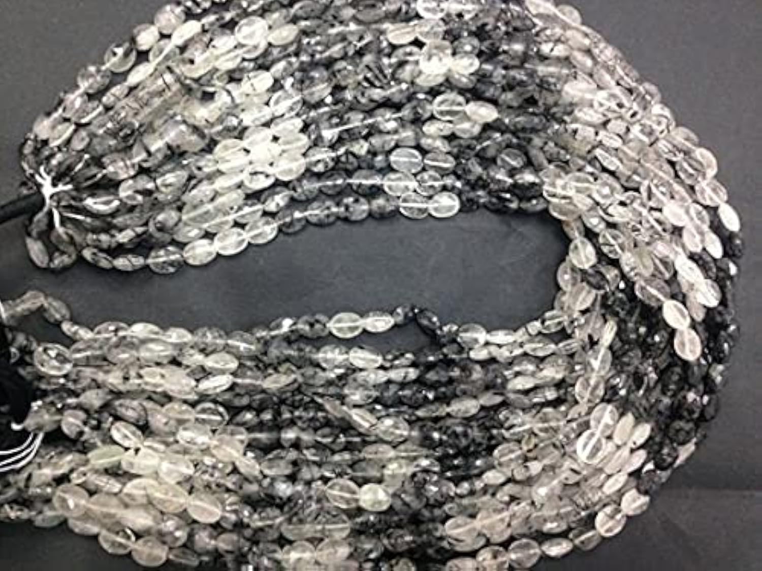 Perles de quartz rutilé noir 5-7mm facettées pour remplacer les verres synthétiques ternes