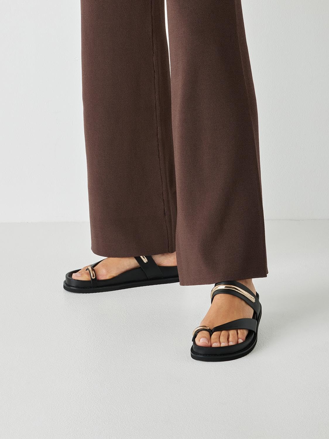 Tamaris Damen Fußbett Pantolette Leder flach