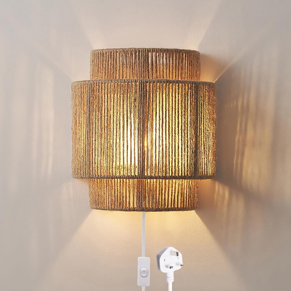 Wandleuchte Innen mit Schalter, E27 Boho Vintage Rattan Wandlampe mit Stecker Kabel, UP & Down Beleuchtung Nachttischlampe Handgewebter Rustikal Rattan Bambus Dekolampe für Wohnzimmer Schlafzimmer