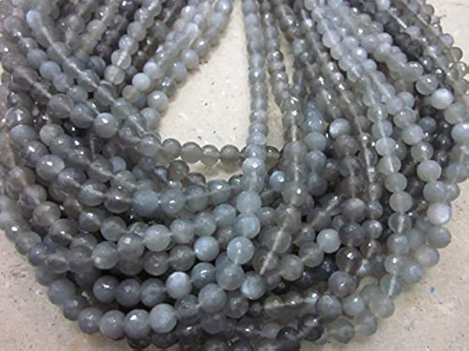 Grey moonstone beads naturelles de haute qualité, perles de lune grises de 7-8 mm sur fil