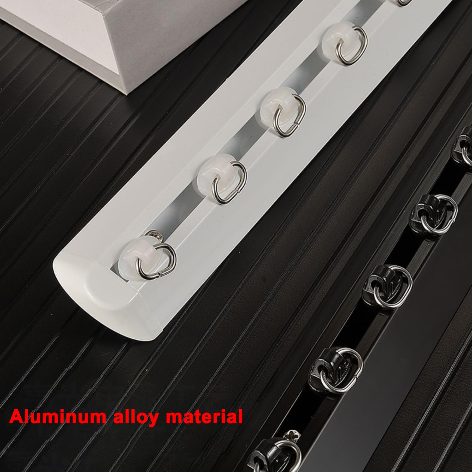 Tringle à Rideaux Ultra-Mince pour Plafond, Connecteurs d'angle, Rail De Rideau pour Séparation De Pièces, Tringle à Rideaux en Aluminium en Forme De V, Livré avec(Size:2.2M,Color:Blanc)